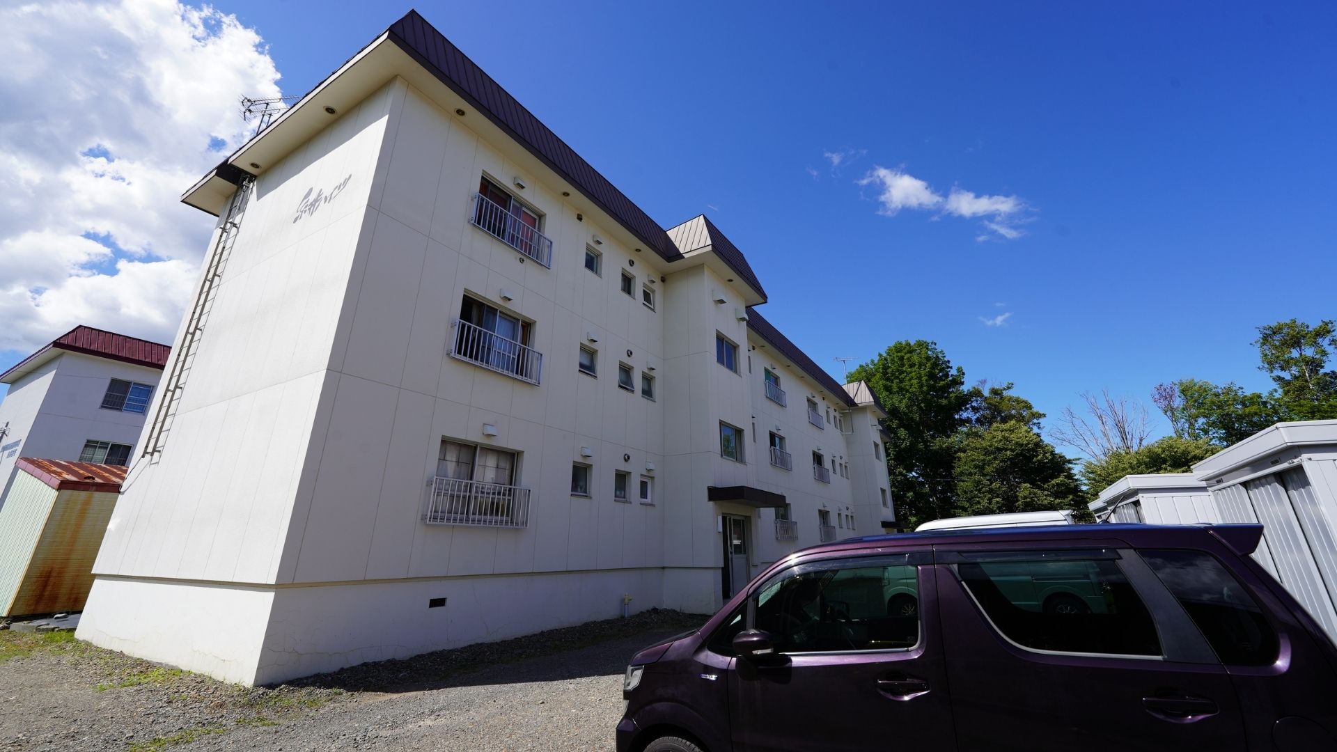 【糸井ハイツ304】ガレージのあるマンション、ペットも飼える！